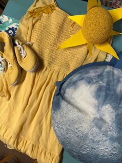 Sun & Moon costumes