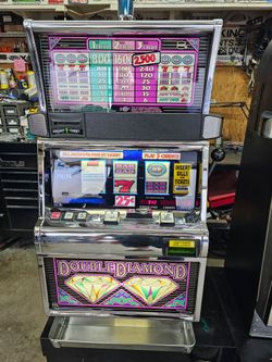 IGT SLOT MACHINE (DOUBLE DIAMOND)