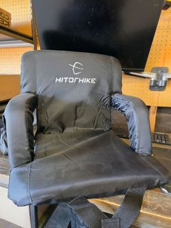 Hitorhike stadium chair, brand new