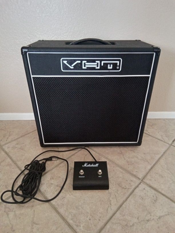 VHT 112 Special 6 Speaker Cabinet with Foot Pedal