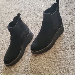 La Canadienne Boot Boots Size 8.5 Women Suede