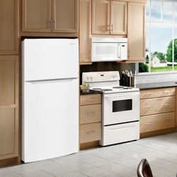 Frigidaire - Refrigerator And Freezer 