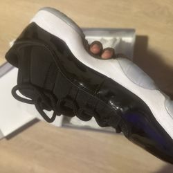 Jordan 11 Space Jams