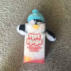 Penguin Snuggable Hottie Hot Hugs 