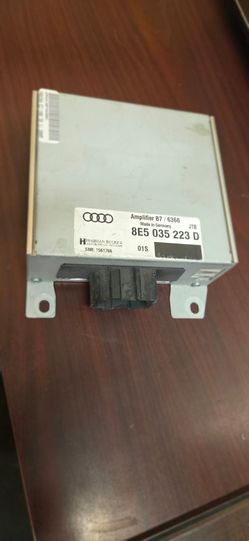 AUDI A4  AMPLIFIER  2005-2008 HARMAN BECKER OEM