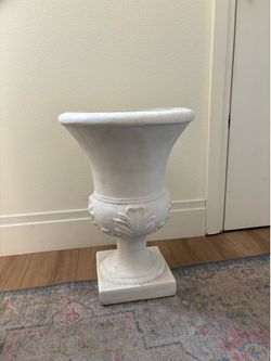 Large planter