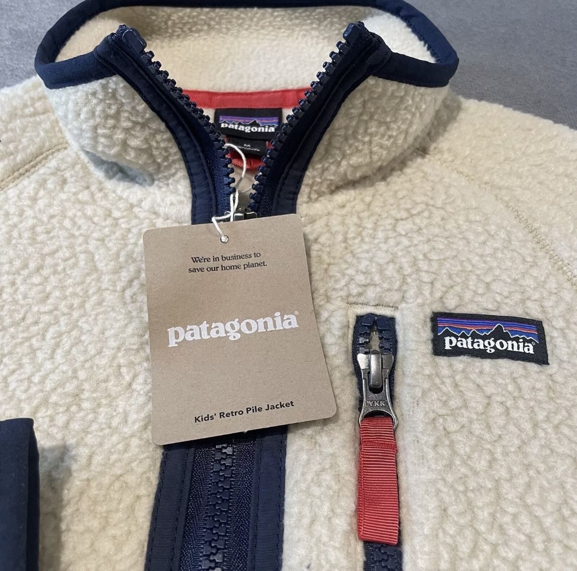 Patagonia Jacket Kids Medium Khaki Retro Pile Fleece Full Zip NWT