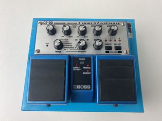 Boss CE-20 Chorus Guitar/Synth Pedal