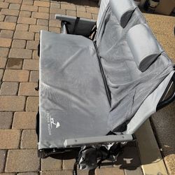 Like new: Lounge Wagon