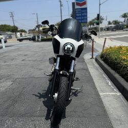 2015 Harley Davidson Dyna Street Bob