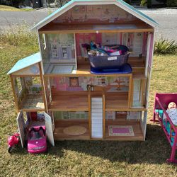 Barbie dollhouse