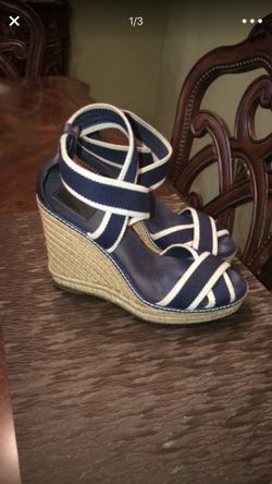 Tory Burch wedges size 9