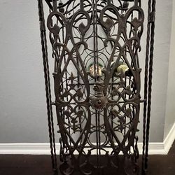 Iron Vintage Wine Rack