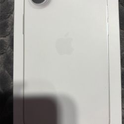 iPhone 17 White
