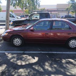 se Vende Toyota Camry 1999 buenas Condiciones 