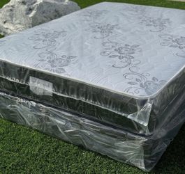 Set Queen Size Mattress And Box Spring