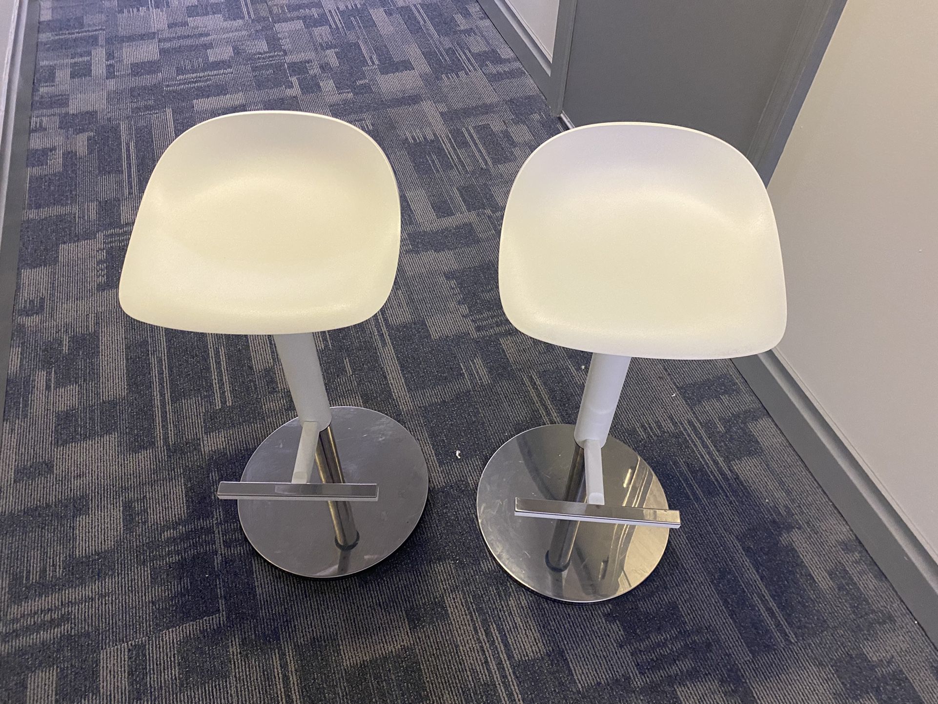 2 Bar Stools For $100 Or 4 For $250