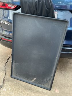 A large crate pan )42” x 28”)