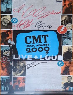Jason Aldean, Trace Adkins, Kellie Pickler, Dierks Bentley, Bill Engvall, & Joe Elliott autographed CMT Music Awards 2009 Poster