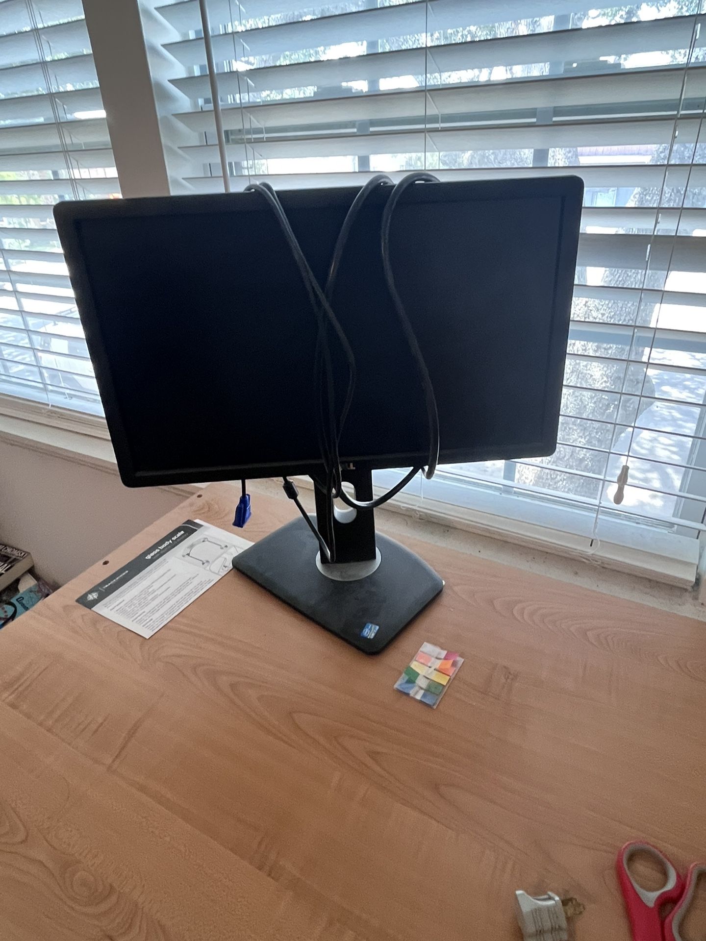 Small Computer Monitor VGA/DVI