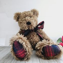 Vintage 12" Brown Fuzzy Bear Plushie from The Boyd's Collection, Ltd. 1 Stuffed Animal. He has. Red & Green Plaid Bow Tie and Paw Pads. Pre-ow