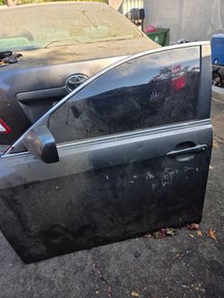 Camry 2007 hybrid  doors