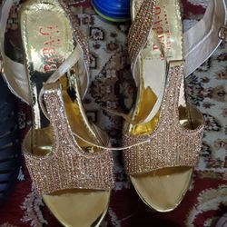 Kids sandal size 5