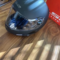 LSR Medium Motorcycle Helmet