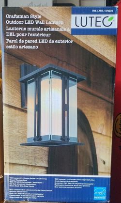 Outdoor LED Wall Lantern