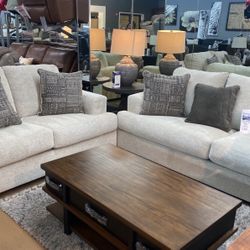 Beautiful Sofa And Loveseat 