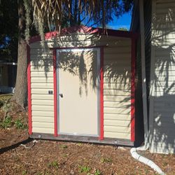 Lark 6x8 shed 