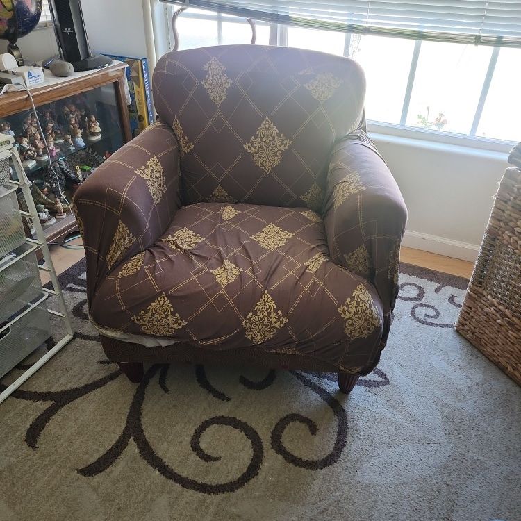 Brown Chair for Sale $25 obo