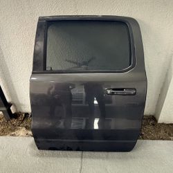 2022 DODGE RAM 1500 LEFT REAR DOOR