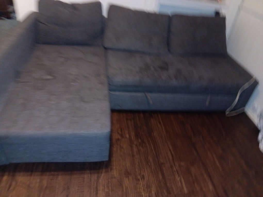 Couch/bed