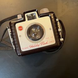 Vintage Kodak Brownie Camera 