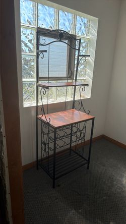 Wrought Iron Baker's Rack with Wine Storage