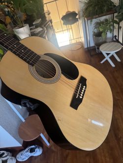 Acoustic Guitar Natural Wood Finish