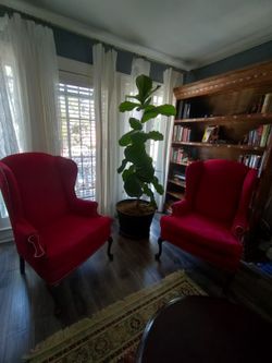 Beautiful Ottoman Chairs