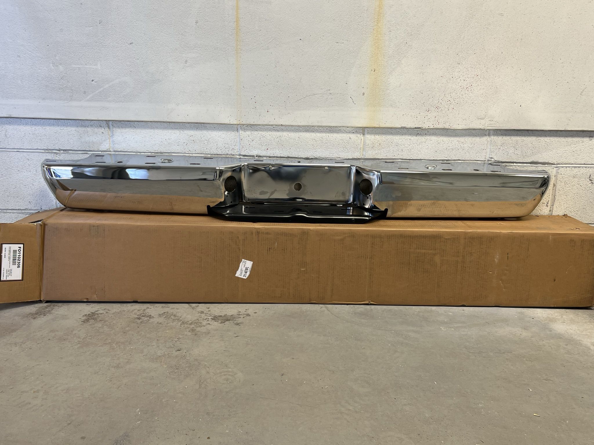 1(contact info removed) Ford Ranger Bumper