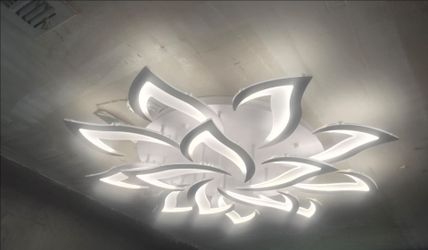 37 inch modern flower shaped dimmable LED light