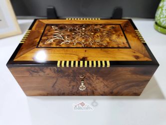 Luxurious Solid Thuya Burl Jewelry Box