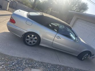 2002 Mercedes-Benz CLK-Class