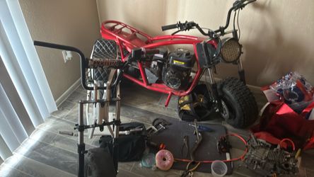 Mini Bike 2 good roller w/ engines