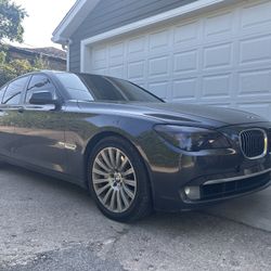 2012 BMW 7 Series