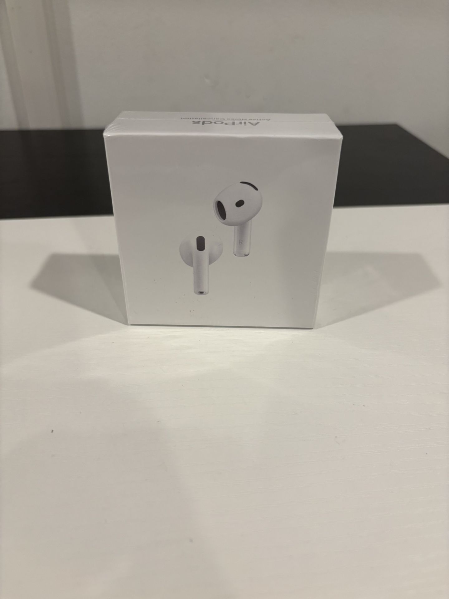 apple airpod 4s