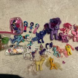 My Little ponies And Equestria Dolls
