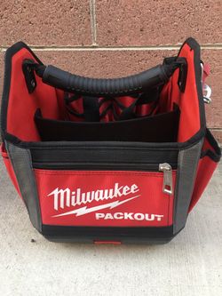 Milwaukee tool bag 10” still like new