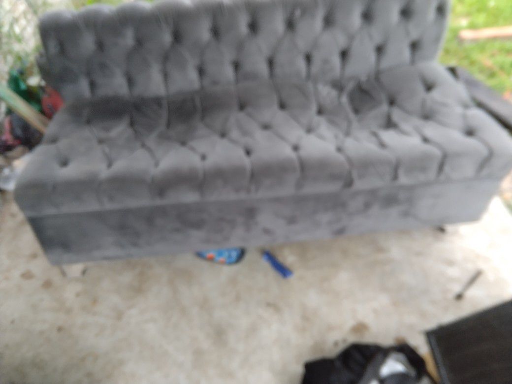 Couch Grey Blue 