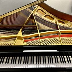 2000 Kawai GM10 Baby Grand Piano