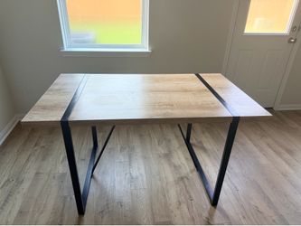 🏡 Modern 55” Dining Table – $100 OBO 🏡